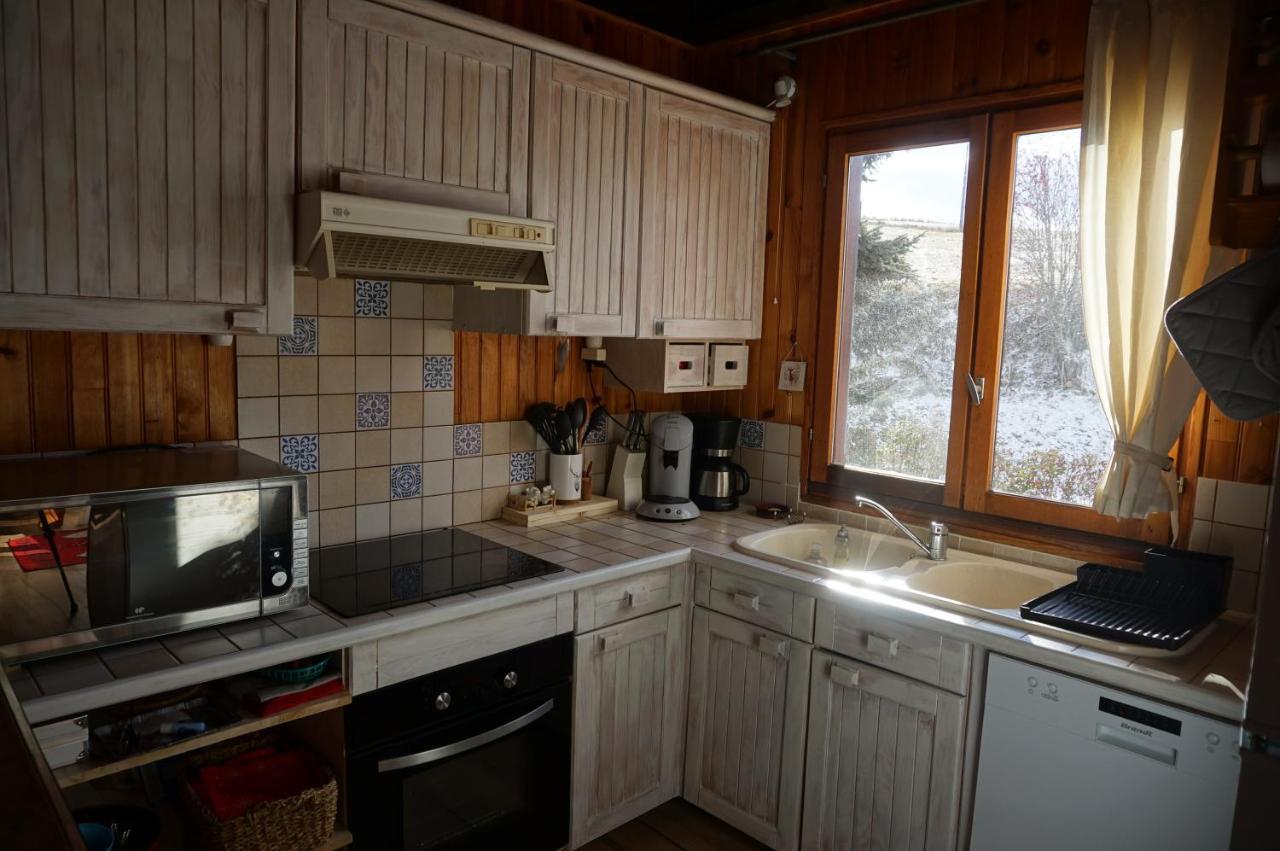 サン・ピエール・デル・フォルサ Le Nordik Chalet 3Etoiles Sauna Privatif Jardinヴィラ エクステリア 写真